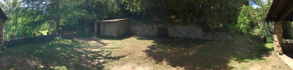 Mas Pardas Santa Pau Exterior photo